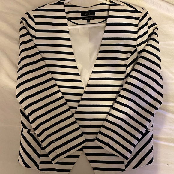 Nautical fashion blazer - Picture 1 of 3